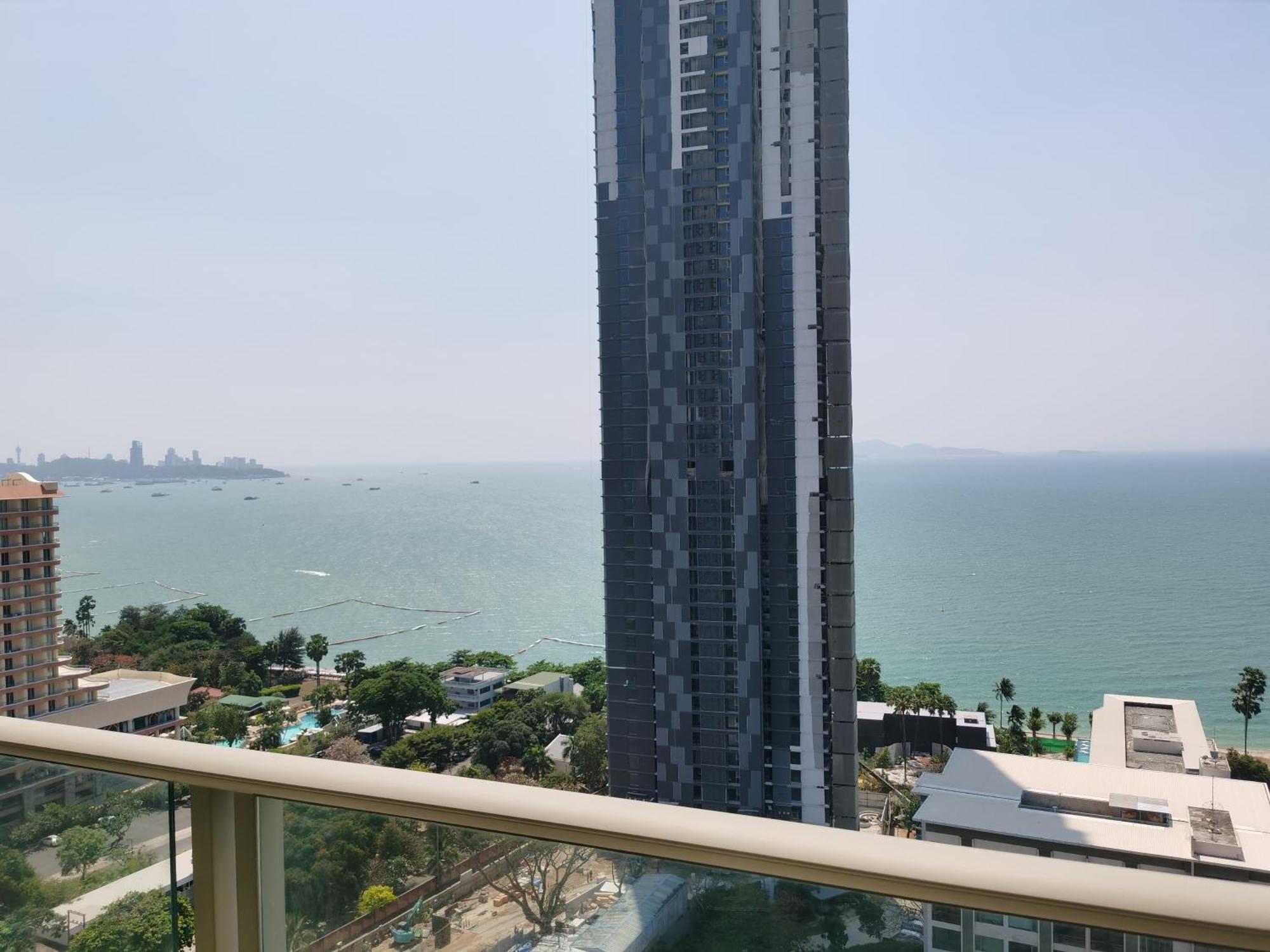 The Riviera Wongamat Hong Apartment Паттайя Экстерьер фото